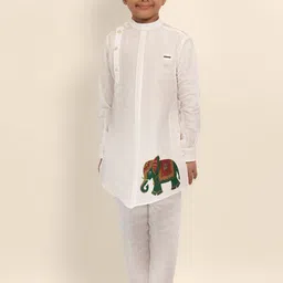 DEVOILER Boys Animal Printed Mandarin Collar Straight Kurta-10