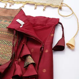 DIVASTRI Semi-Stitched Lehenga & Unstitched Blouse With Dupatta image 4
