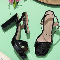 TRASE Block Pumps with Buckles image 1