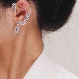 PRIAANSHA CREATIONS Silver-Plated Rhinestone Studded Leaf Shaped Earcuff image 4