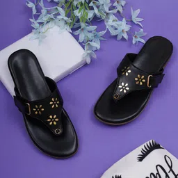 Misto Women Black Embellished Open Toe Flats-28