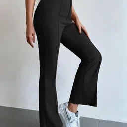 NU CLOTHS Women Relaxed High-Rise Pleated Regular Trousers-picture-10