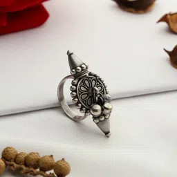 VENI 92.5 Silver Plated Oxidised Ring-23