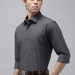Arrow Pure Cotton Manhattan Slim Fit Checked Formal Shirt-image-36