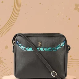 Baggit Women Black Structured Sling Bag-15