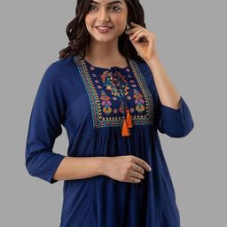 AVAYAYAT Women Floral Embroidered Thread Work Floral Kurta-picture-43
