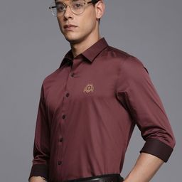 Louis Philippe Gods & Kings Men Maroon Solid Slim Fit Giza Cotton Formal Shirt-image-1