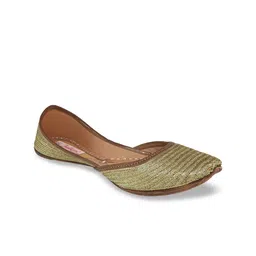 Fulkari Women Gold-Toned Woven Design Leather Mojaris-image-73