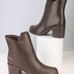 The Roadster Lifestyle Co Women Block-Heeled Chelsea Boots-picture-52