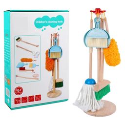 Azhari Wooden Cleaning Tools Set Complete Household Pretend Play Role Play Cleaning Set Toy for Kids Color May Vary-18