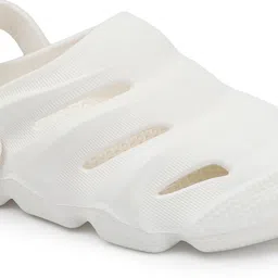 Kook N Keech Men Self Design Clogs image 2