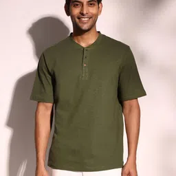 Fabindia Men Solid Henley Neck Cotton Relaxed Fit T-shirt-image-62