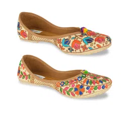 DESI COLOUR Women Multi Printed Mojaris with Bows Flats-picture-8