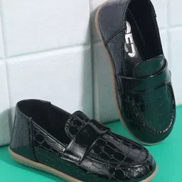 SHOES FOR JUNIORS Self Designed Loafers - Black-picture-36