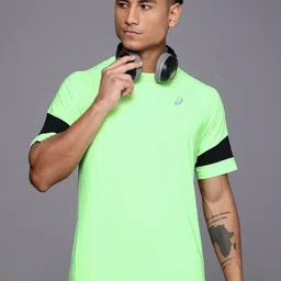 ASICS Perforated Running T-shirt with Reflective Detail-image-62