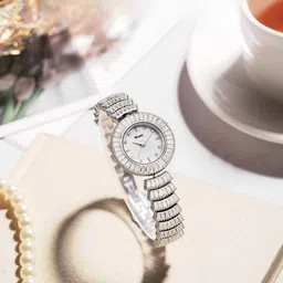 Belbi Women Dial & Stainless Steel Straps Analogue Watch BL27_755219614976-picture-17