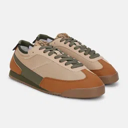 United Colors of Benetton Men Colourblocked PU Sneakers-13