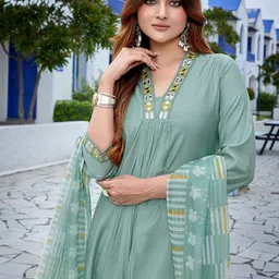 Royal Export Geometric Yoke Design Mirror Work A-Line Kurta With Trouser & Dupatta image 2