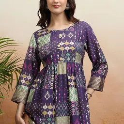 Vishudh Printed Tunic With Trouser Co-Ords image 1