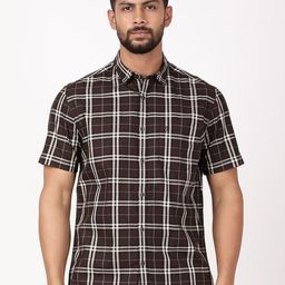 Indian Terrain Men Classic Fit Checked Spread Collar Pure Cotton Casual Shirt-picture-10