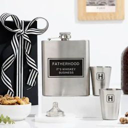 Personalized Father's Day Hipflask Gift Set-image-51
