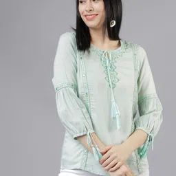 Vishudh Women Green Solid Top-image-74