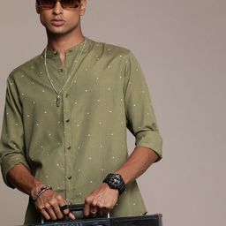 R.Code by The Roadster Life Co. Geometric Printed Casual Shirt-image-14