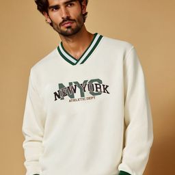 Genzy Men Printed V-Neck Applique T-shirt-image-8