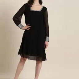 Qurvii Black Georgette Midi Dress-image-24