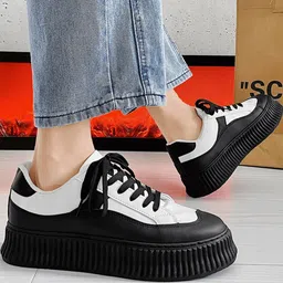 ASTEROID Men Colourblocked Round Toe Lightweight Sneakers-13