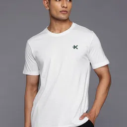 HRX by Hrithik Roshan Solid Casual T-shirt-image-32