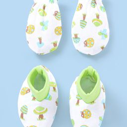 Babyhug 100% Cotton Mittens And Booties Set Mushroom Printed - White-image-20