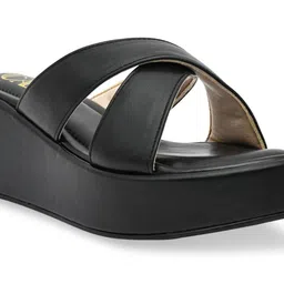 CAI Textured PU Platform with Tassels image 2