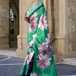 Saree Mall Green Floral Print Saree With Unstitched Blouse-image-31