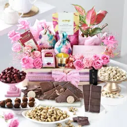 A Scrumptious Affair-image-49