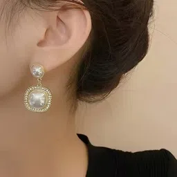ONUYX Square Drop Earrings image 2