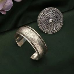 Aatmana Silver-Plated & Oxidized Cuff Bracelet with Textured Ring-10