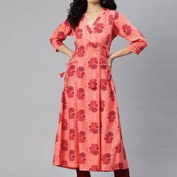 Ives Women Floral Printed Crepe Kurta-image-5