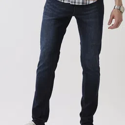 WROGN Men Slim Fit Light Fade Jeans-image-30