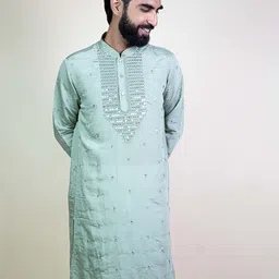 KUNDALI KAKSHAY Geometric Embroidered Mandarin Collar Sequinned Straight Kurta & Pyjamas-image-85