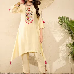 AHIKA Geometric Yoke Design Thread Work A-Line Kurta with Trousers-10