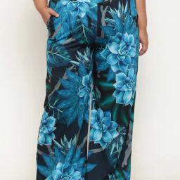 Amydus Black & Blue Printed Flared Fit High Rise Pants-image-4