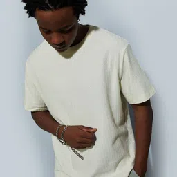 max Men Self Design Round Neck Cotton T-shirt-image-34