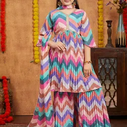 Sangria Girls Bandhani Printed V-Neck Gotta Patti Pure Silk Kurta & Sharara With Dupatta-picture-46
