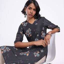 Anouk Rustic V-Neck Floral Printed Straight Kurta-image-95