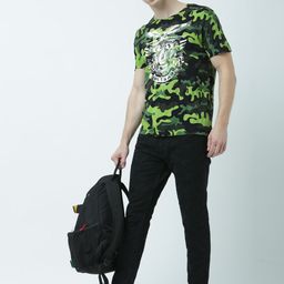 Huetrap Men Black & Green Camouflage Print Round Neck T-shirt-image-85