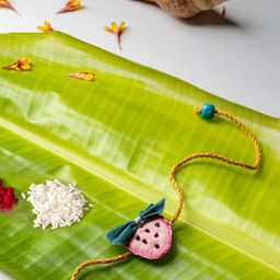 Contrast Living Unisex Set Of 4 Dori Thread Rakhis-28