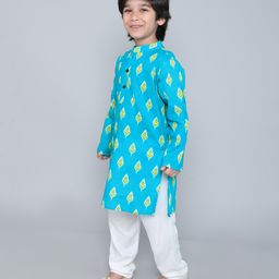 The Magic Wand Full Sleeves Ikat Design Motif Printed Kurta Set -  Blue-image-30