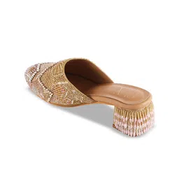 RUXBYPAYAL Embellished Block Sandals image 4