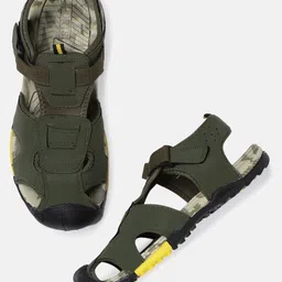 The Roadster Lifestyle Co Men Green Sandals-image-12